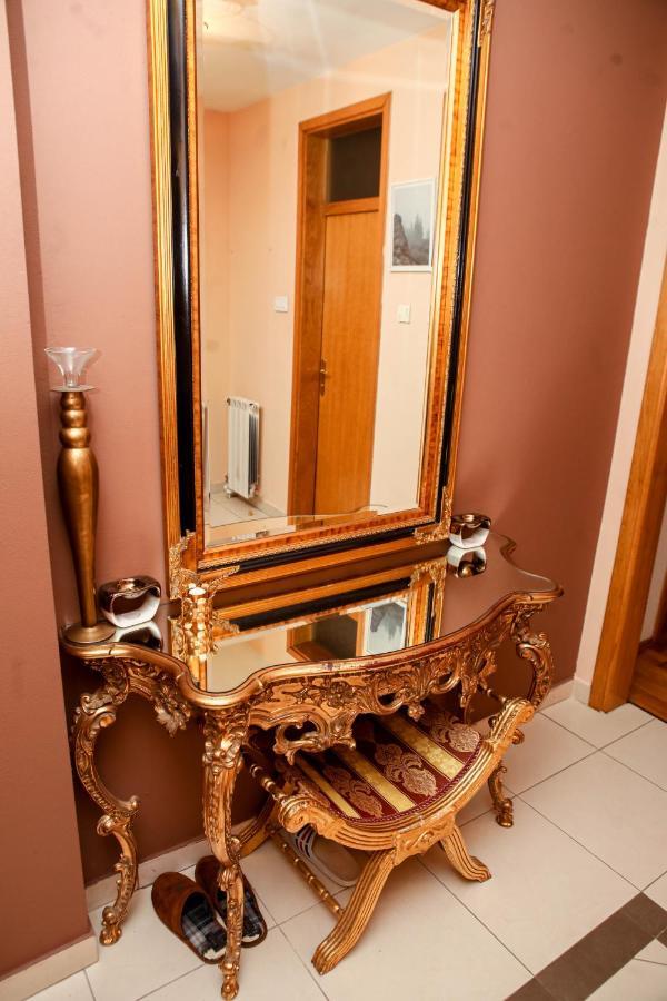 Ugodan I Luksuzan Apartman Banyaluka Dış mekan fotoğraf