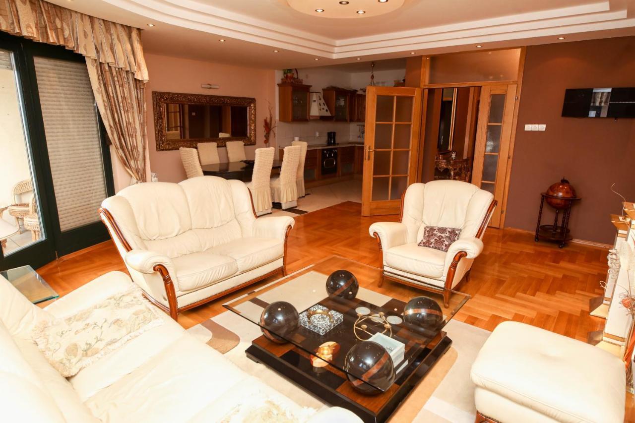 Ugodan I Luksuzan Apartman Banyaluka Dış mekan fotoğraf